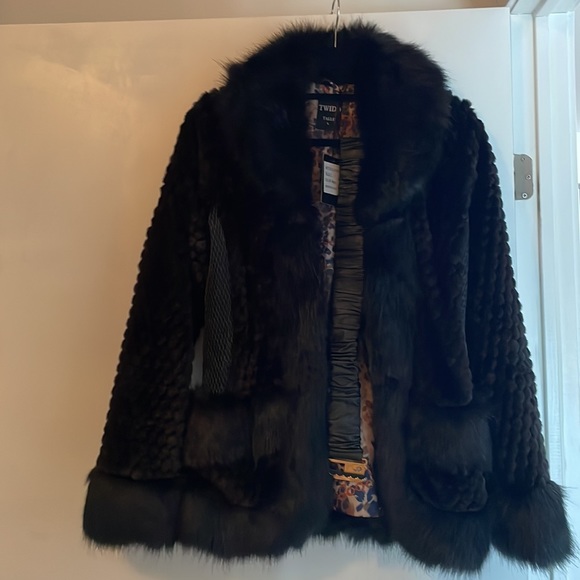 Fur jacket - Picture 5 of 7